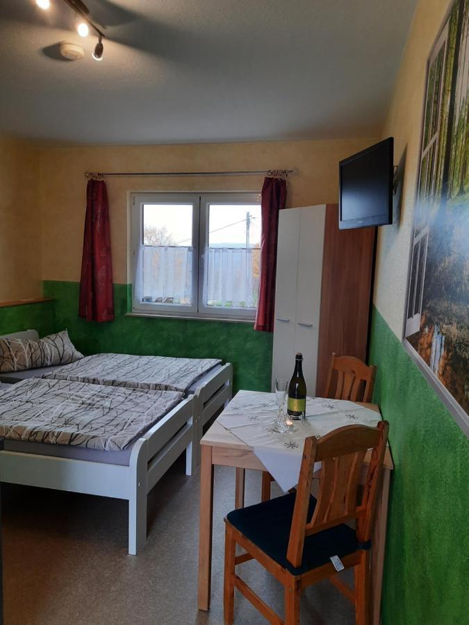 Apartamento Haus Panoramablick Familie Loos Wasungen Exterior foto